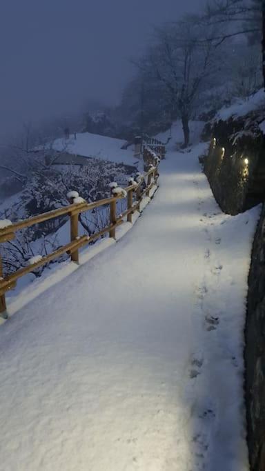 Casa Le Vignole - Aosta Villa Dış mekan fotoğraf